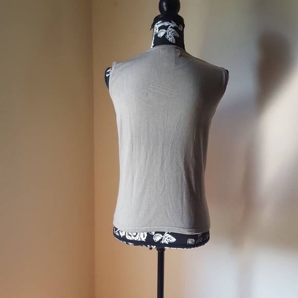 Banana Republic💙 Sage Green Silk Blend Pullover - Picture 2 of 7